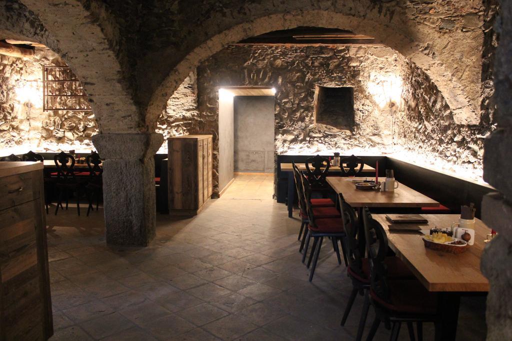 Hotel Zum Tiroler Adler Екстериор снимка